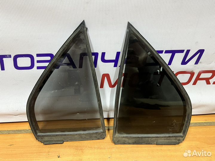 Mitsubishi Lancer 9 стекла задних дверей