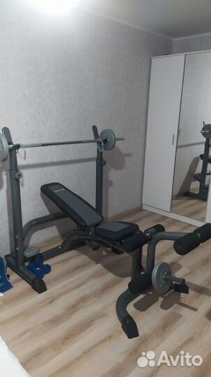Скамья для жима со стойками и штангой