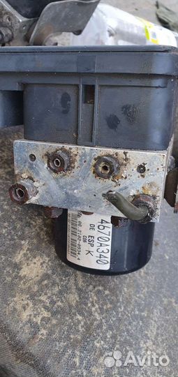 Мицубиси Аутлендр XL блок абс