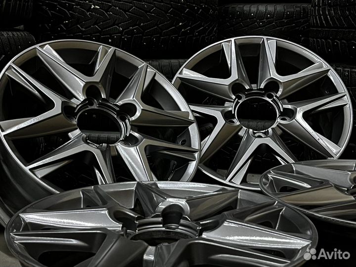 Литые диски R18 Toyota Land Cruiser