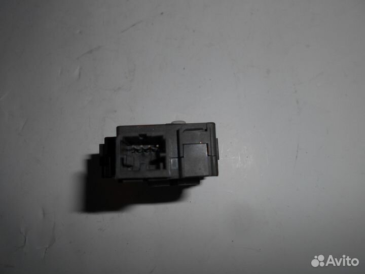 Моторчик заслонки печки X204