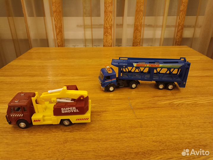 Продам машинки