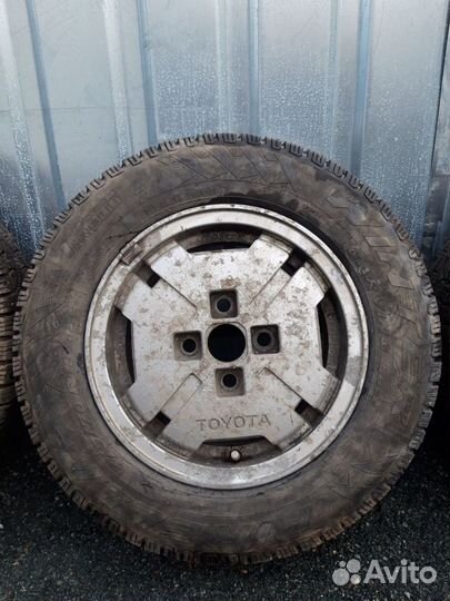 Колёса в сборе на toyota 175/70 r13 зима