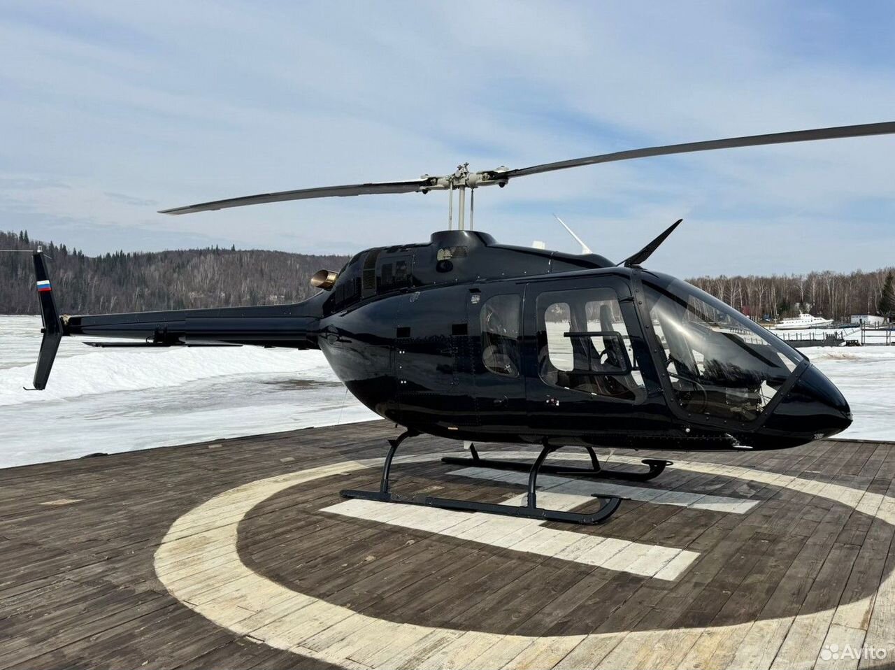 Вертолет Bell 505 Jet Ranger X