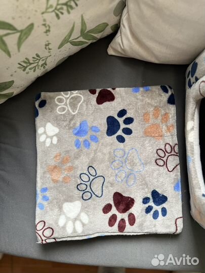 Лежанка домик для кошек и маленьких собак