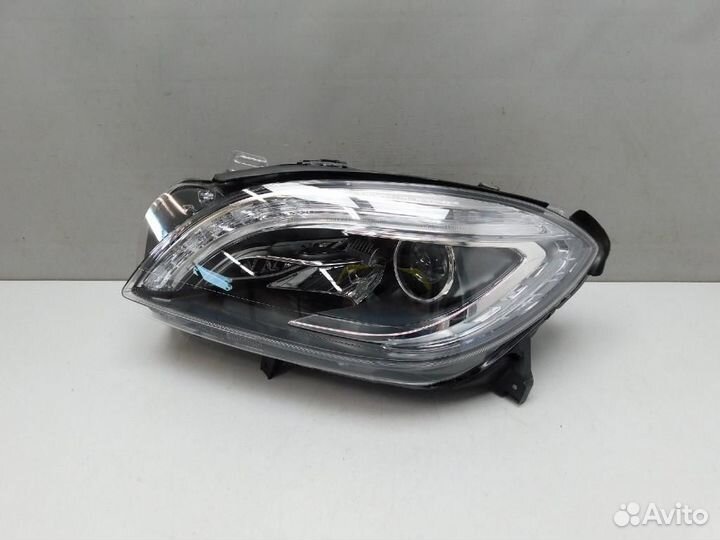 Фара левая Mercedes-Benz M-Class