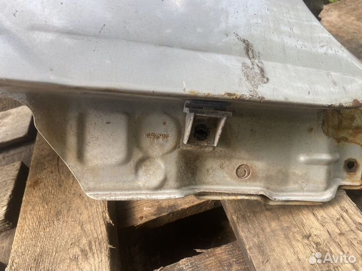 Правое крыло Nissan Almera N16