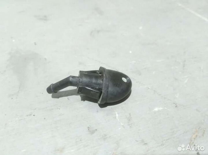 Форсунка стеклоомывателя задняя Kia Picanto 1.0