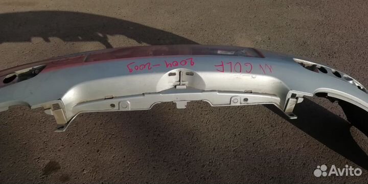 Бампер передний Volkswagen Golf 5 2006