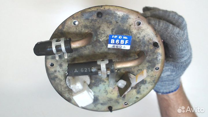 Насос топливный электрический Mazda 323 (BA), 1996