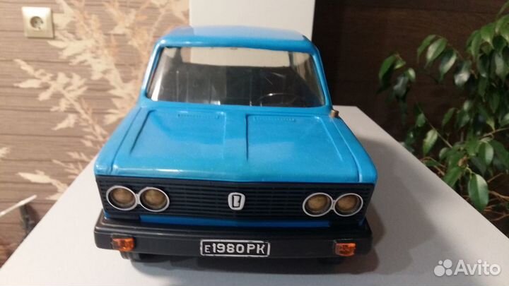 Модель автомобиля ваз 2106. 1980 г. Состояние