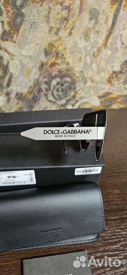 Солнцезащитные очки женские брендовые