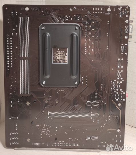 Gigabyte B450M H сокет AM4