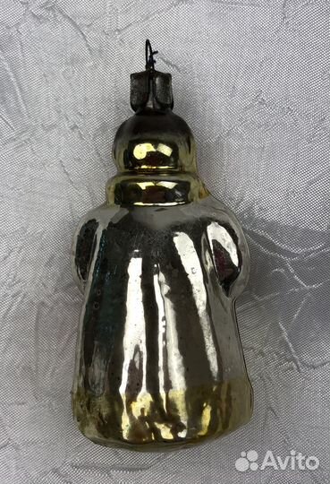 Две елочных игрушки.Шишка.Дед Мороз