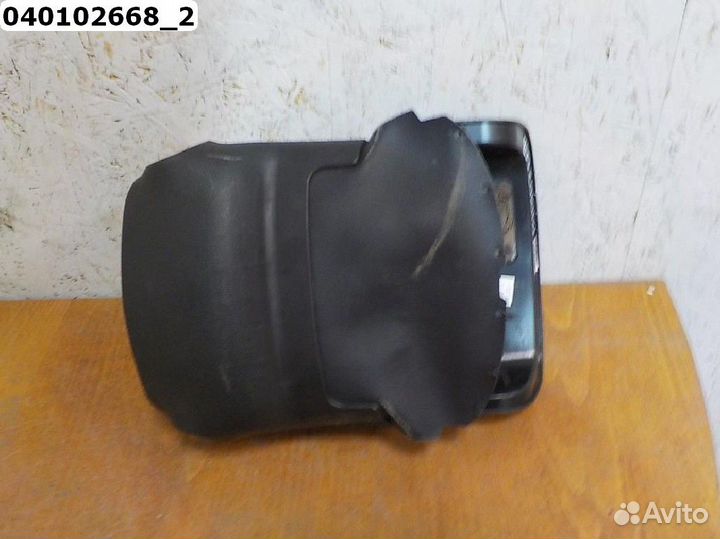 Hyundai Solaris Кожух рулевой колонки нижний