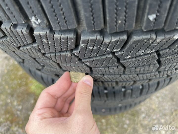 Continental WinterContact TS 860 S 275/40 R21 и 315/35 R21 111V