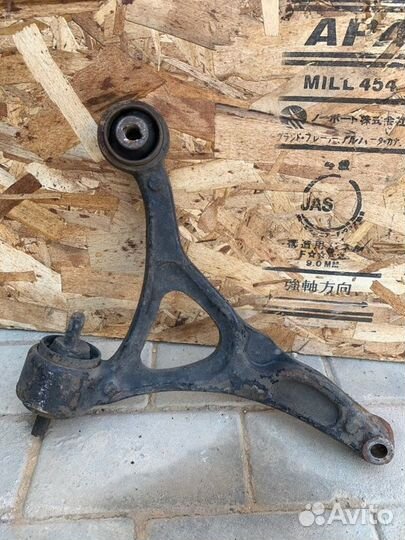 Рычаг подвески передний правый Volvo Xc 90 2.5