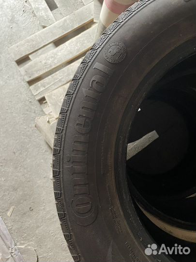 Continental Conti4x4Contact 215/65 R16