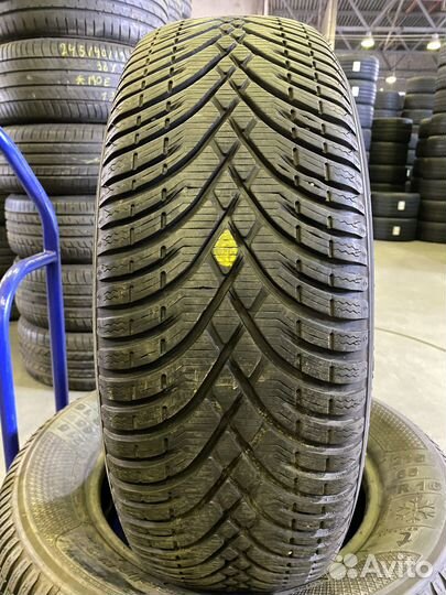 Kleber Krisalp HP3 215/65 R16