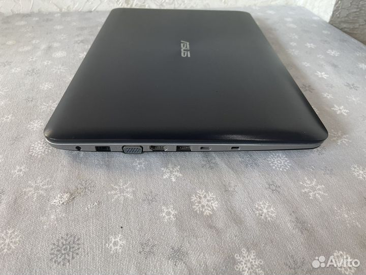 Ноутбук Asus k556u