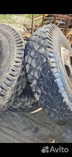 Колеса 12.00 R20