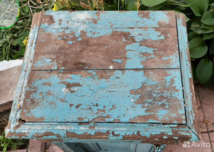 Тумбочка старинная под реставрацию