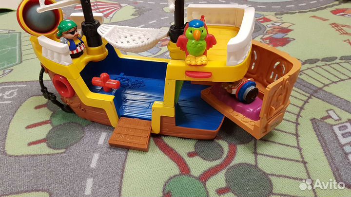 Пиратский корабль Fisher Price