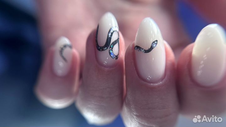 Маникюр гель лак наращивание в студии