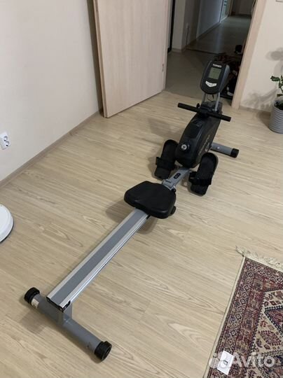 Гребной тренажер