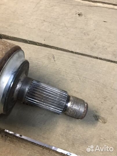 Привод правый передний honda CRV 3