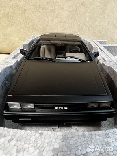 Delorean DMC 12 Autoart 1:18 Металл