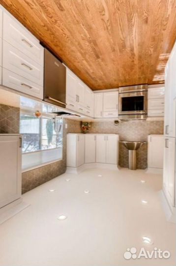 Кухонные гарнитуры