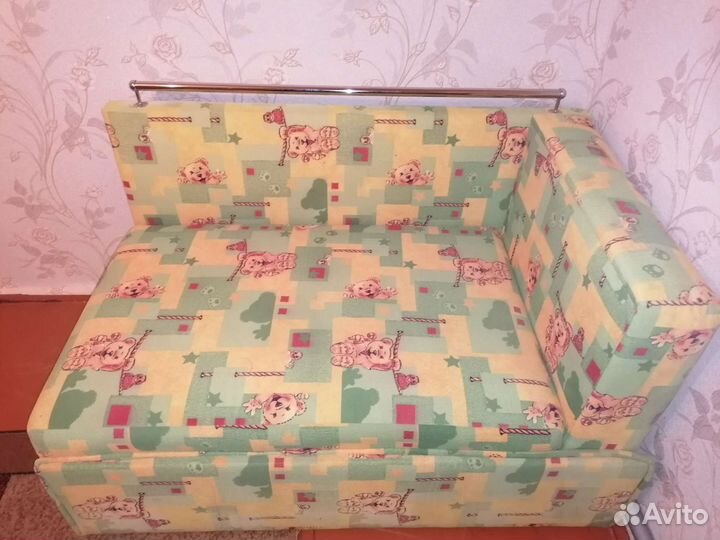 Детский диван бу