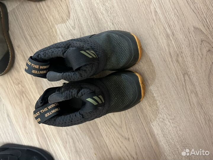 Ботинки демисезонные 23 размер