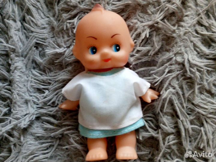 Кукла мени с одеждой