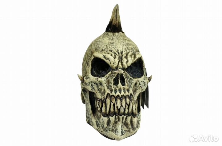 Череп Панка латекс, размер 20 х 12 х 22,5 см
