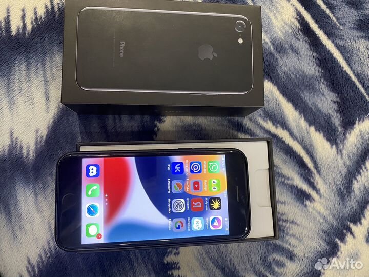 iPhone 7, 32 ГБ