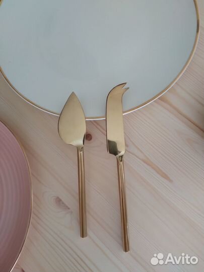 Столовые приборы для сервировки hm home