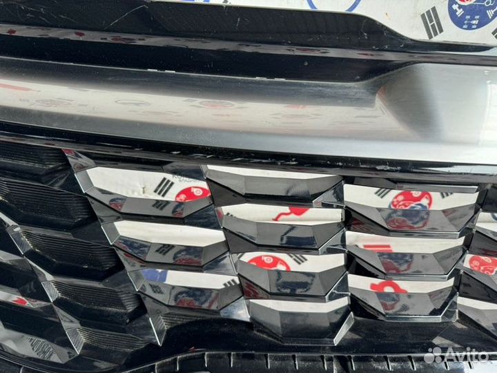 Решетка радиатора передняя Kia Sportage 2021