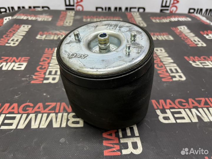 Пневмоподушка правая BMW E39 универсал