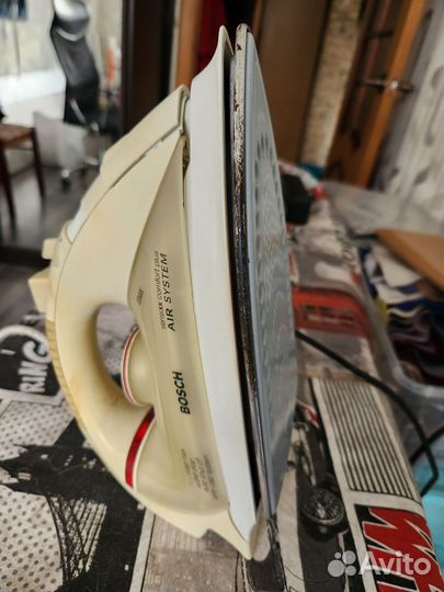 Утюг Bosch TDA-8366 (на запчасти)