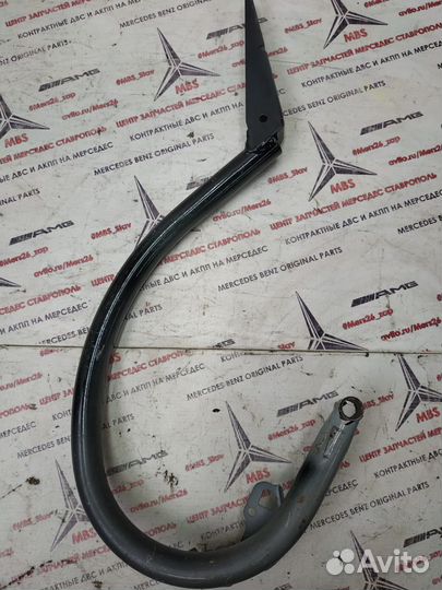 Петля багажника w212 Mercedes