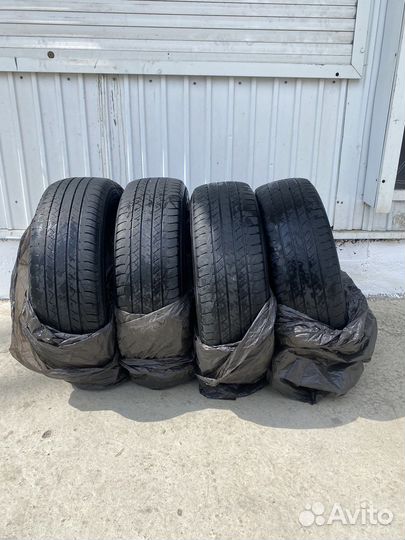 Michelin Latitude Tour HP 225/65 R17