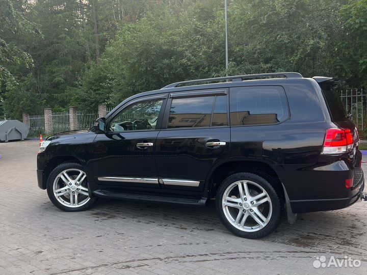 Комплект колес R22 Land Cruiser 200/Lexus LX