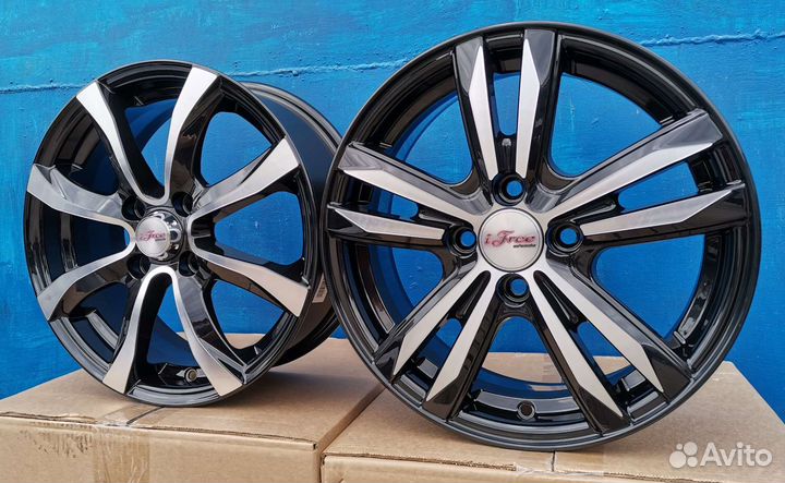 LADA Vesta, Largus R15 новые