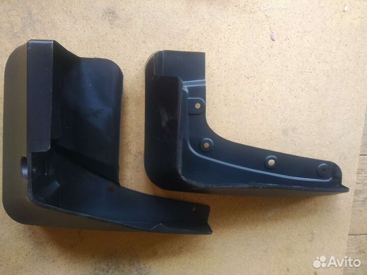 Комплект брызговиков Subaru forester 4