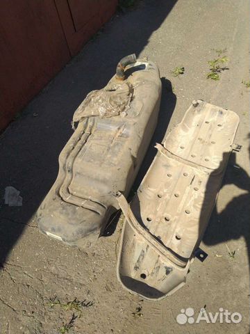 Топливный бак VW Amarok 2.0 л 2014 год