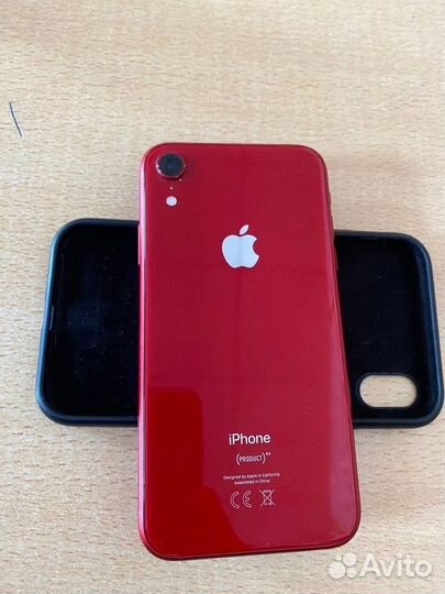 Телефон iPhone хр 128