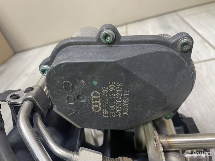 Впускной коллектор Ауди А4 8Е Б7 2.0 tfsi