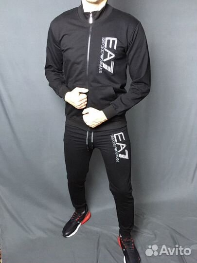 Спортивный костюм EA7 р46